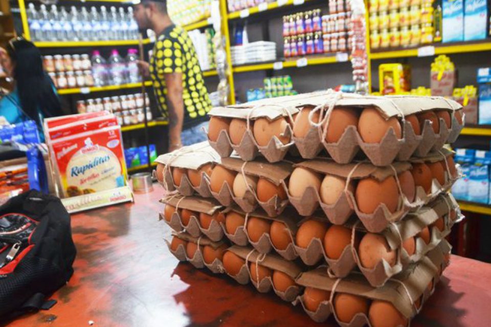 En apenas una semana precios de alimentos aumentaron más de 59,5 %