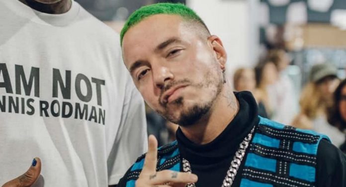 A J Balvin le tumbaron la novia