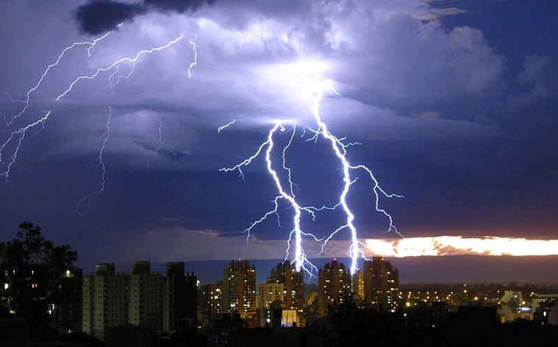Tormenta eléctrica en Buenos Aires