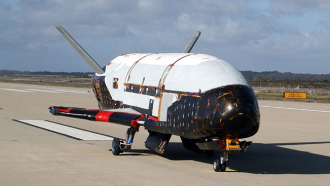 El avión X-37B: Rompe récord de 717 días en vuelo orbital