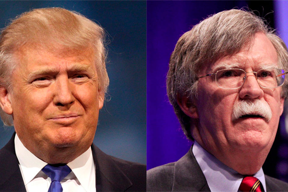 Donald Trump asegura que Bolton lo estaba "conteniendo" sobre Venezuela