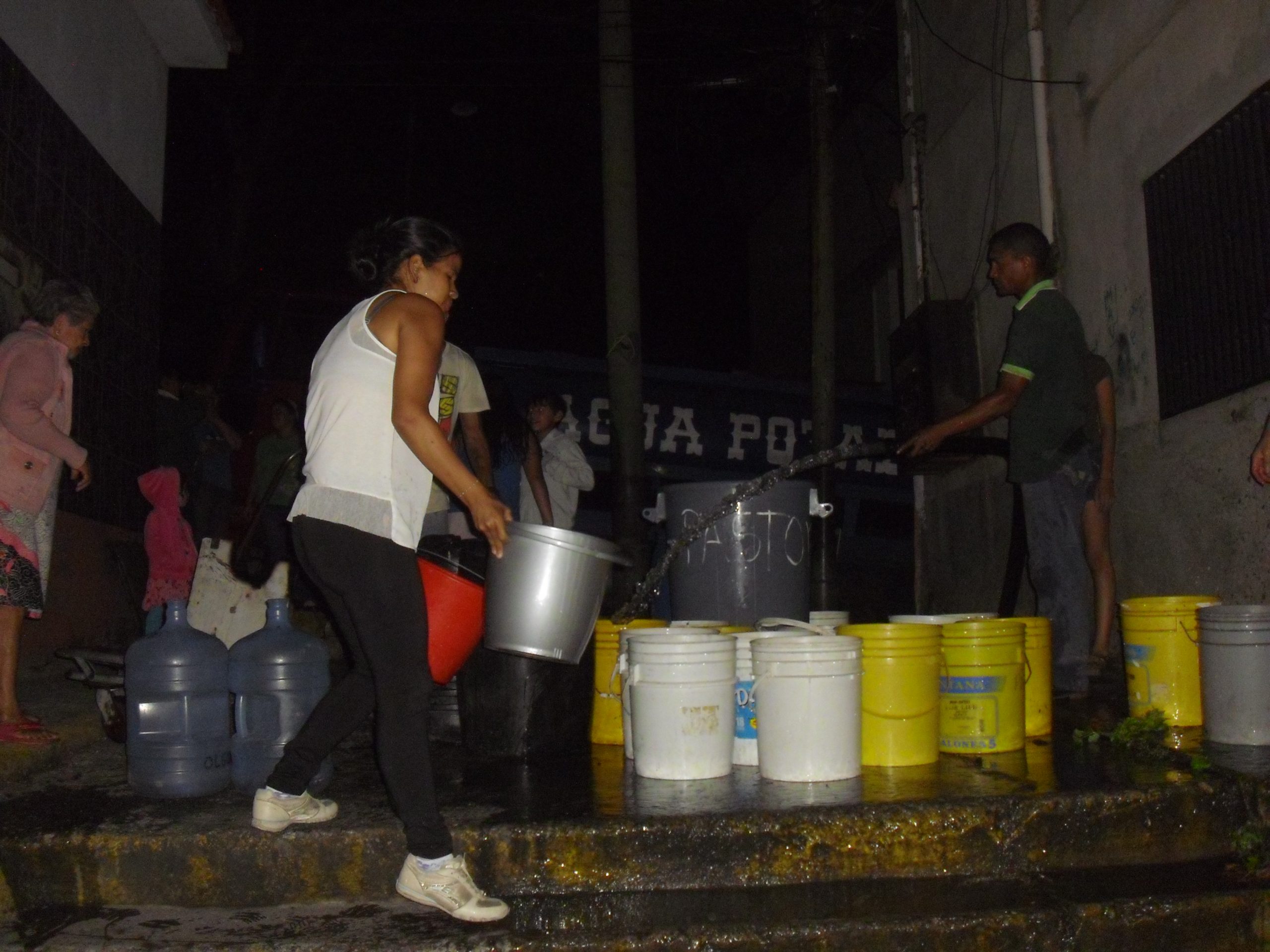 Sin agua