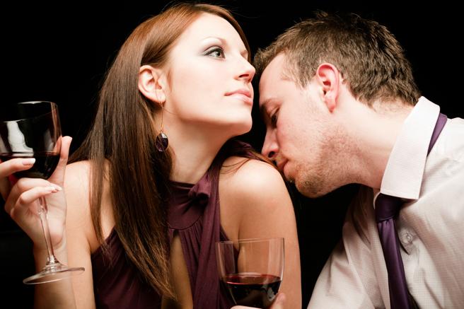 El alcohol nos ayuda a tener sexo, pero no a desarrollar las relaciones
