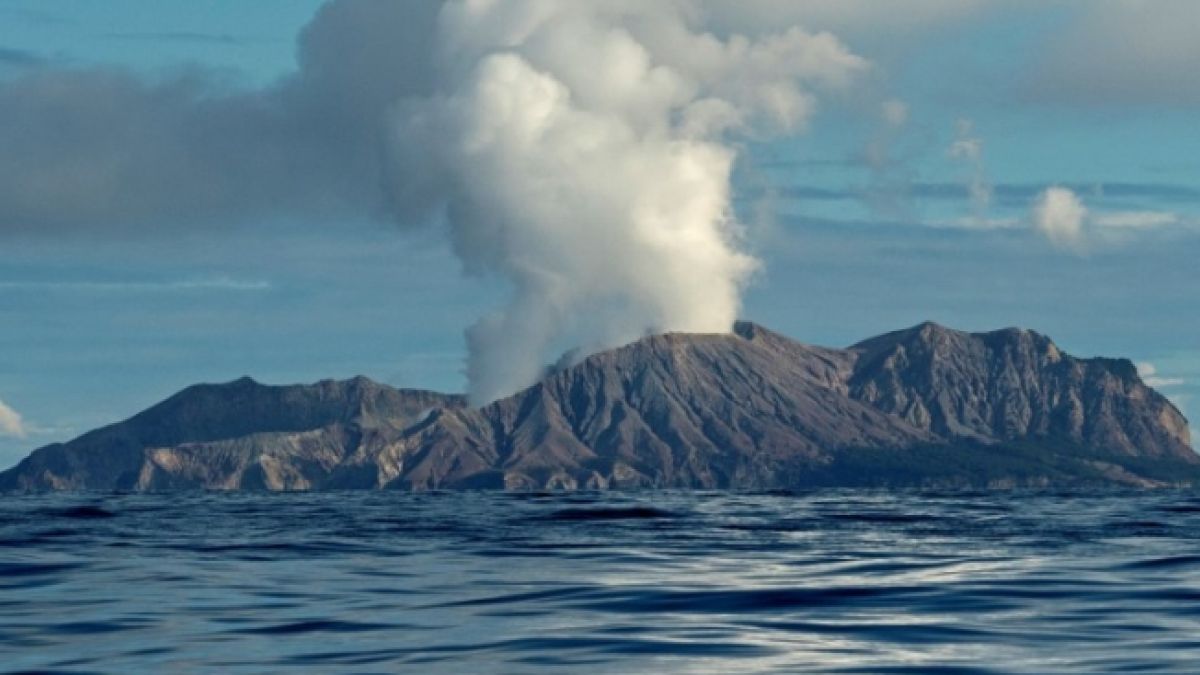 Desastre Natural: Erupción del volcán de White Island en Nueva Zelandia