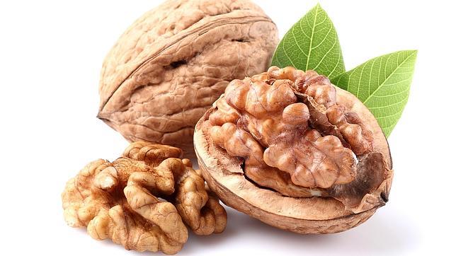 El consumo de nueces alarga la vida y previene problemas cognitivos