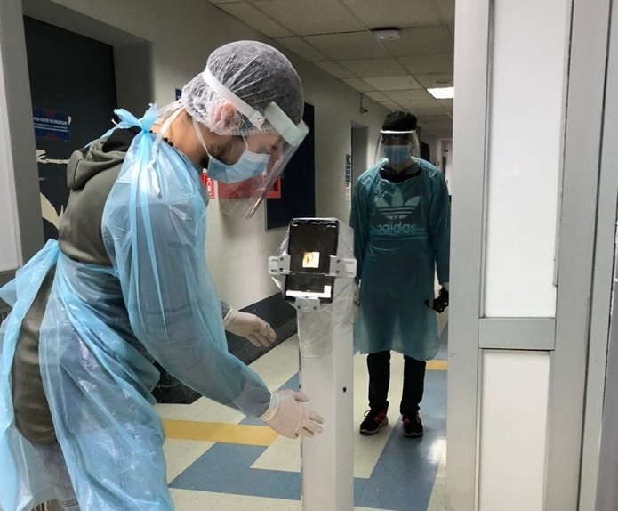 En Chile crean a Pudú, un robot que ayudará a pacientes con covid-19