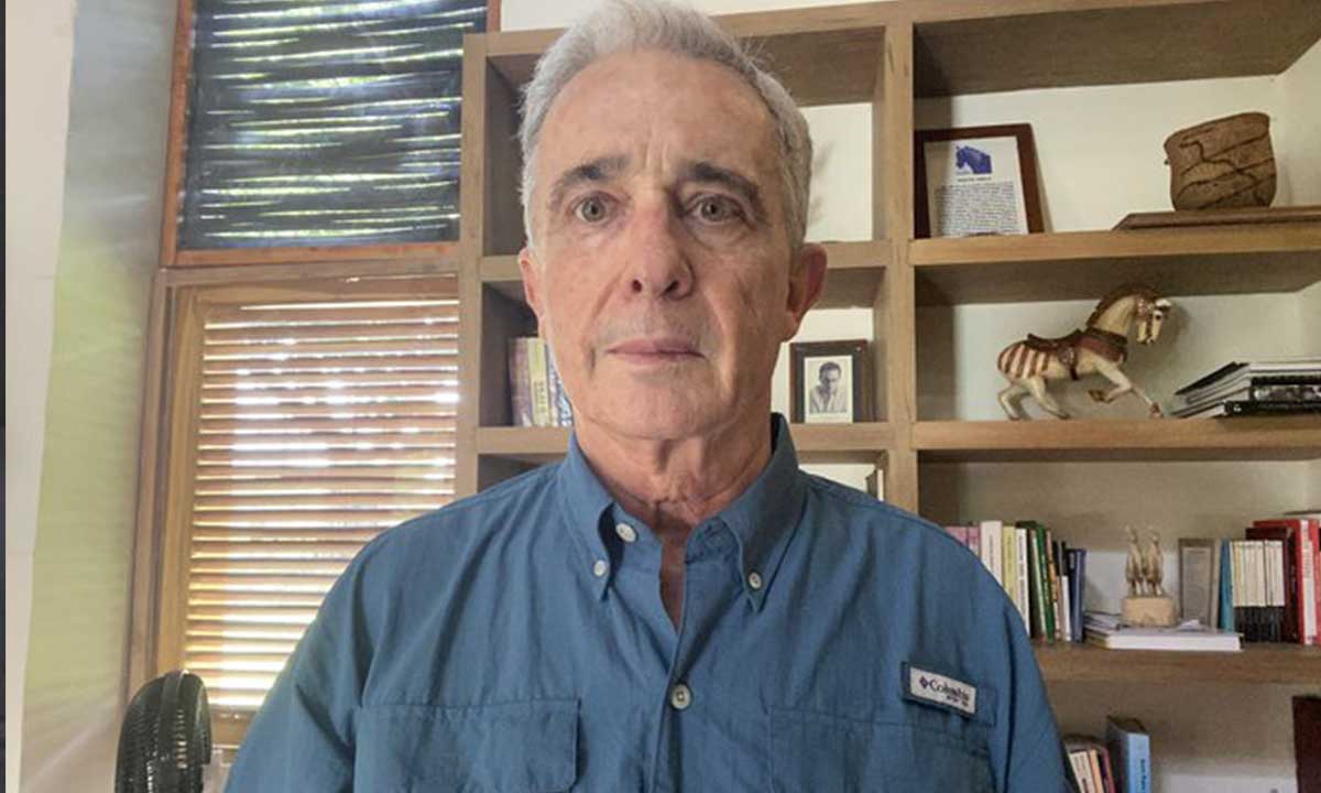 ALVARO-URIBE