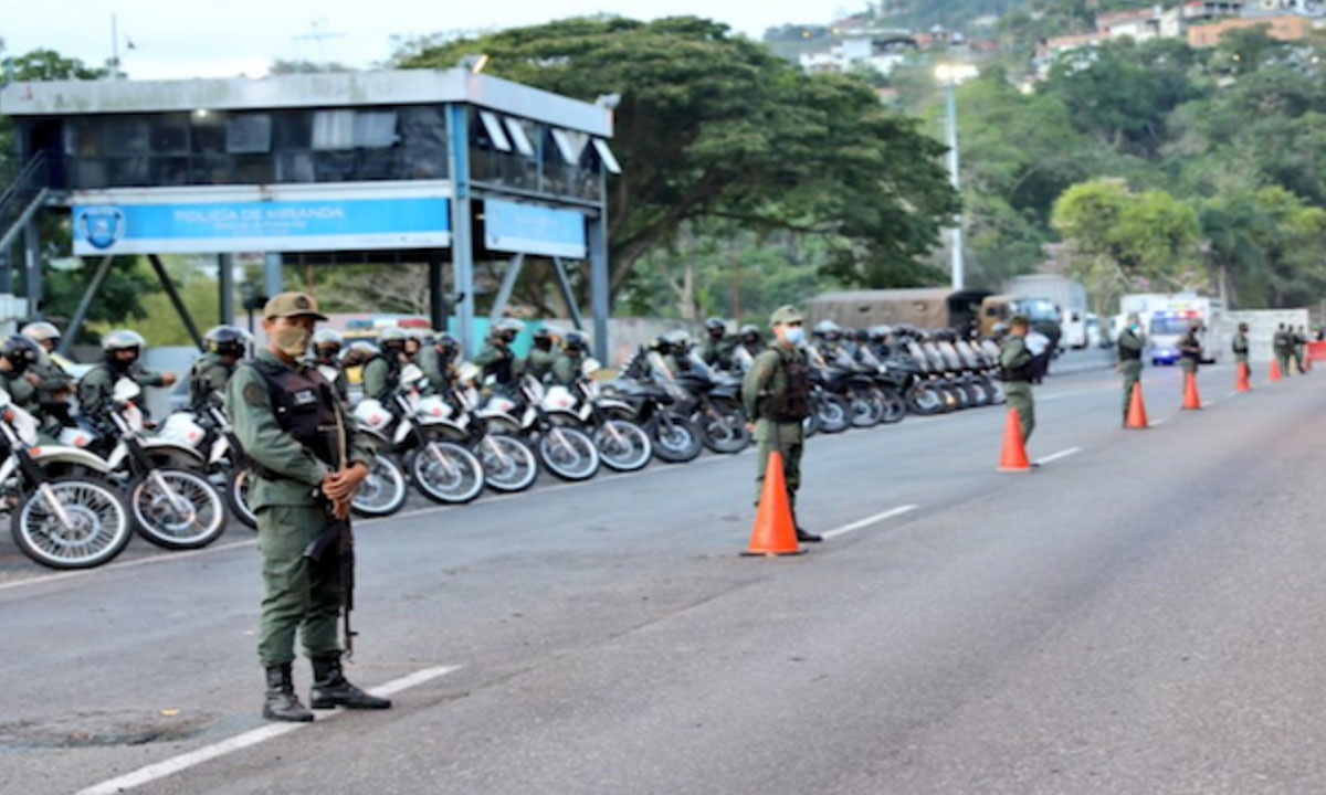 CARACAS-CURADAS