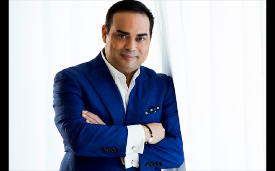 El 21 de agosto de 1962 nació Gilberto Santa Rosa