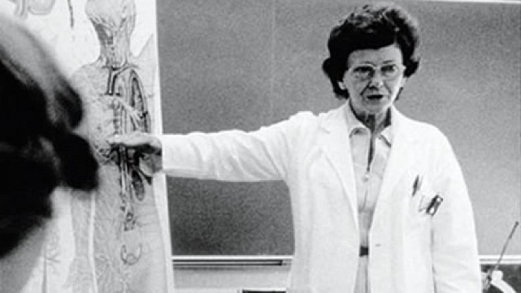 Vera Peters, médico que ayudó a miles de mujeres a preservar sus senos