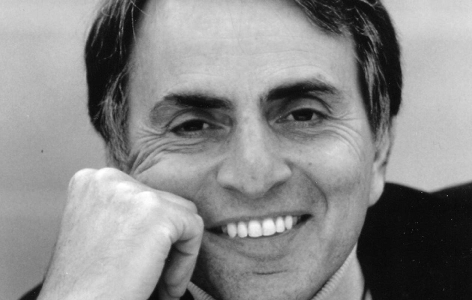 El 9 de noviembre de 1934 nace Carl Sagan, astrónomo estadounidense (f. 1996).