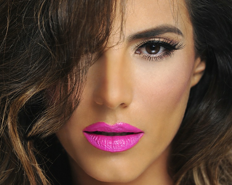 El 15 de noviembre de 1977 nació Gaby Espino, actriz, modelo y presentadora venezolana