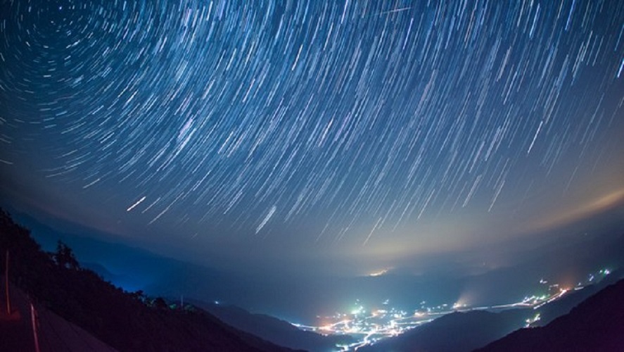 La lluvia de meteoros Gemínidas se observo en el cielo nocturno de China