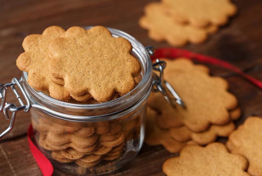 Ideales para merendar: crujientes galletas de miel y jengibre