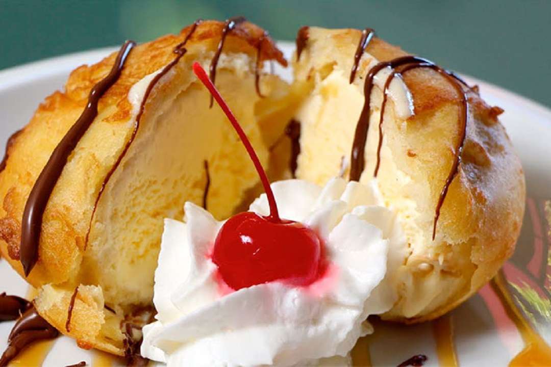 Helado frito: consiente a tu niño interior con este rico postre