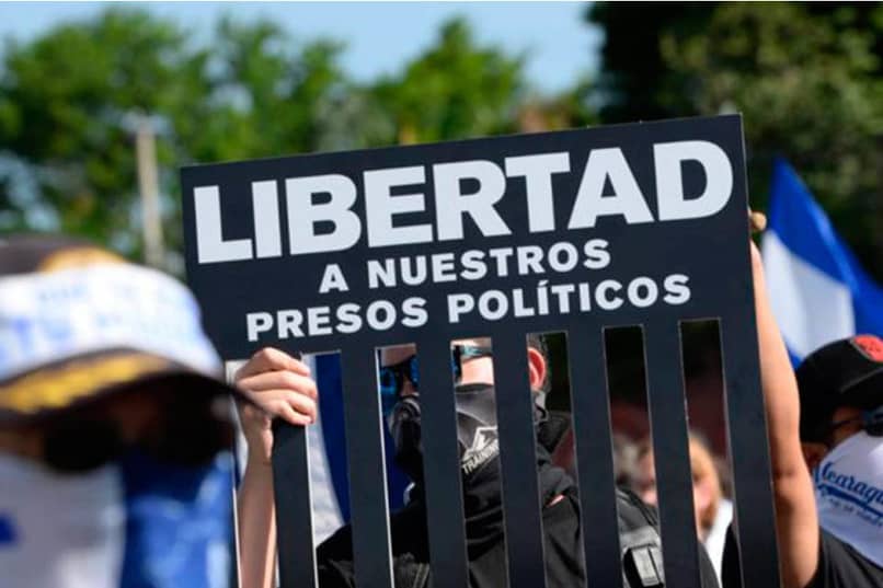 PRESOS POLITICOS
