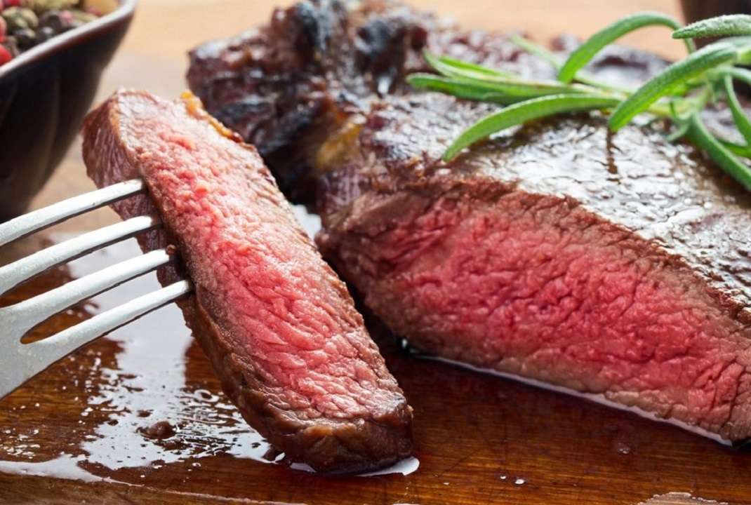 La carne roja, ¿Cuánta es saludable comer a la semana?