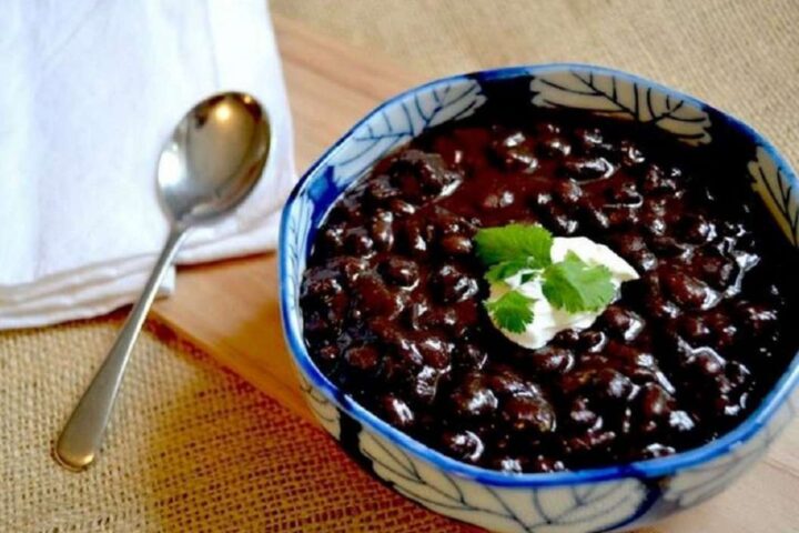Caraotas negras: delicioso plato criollo, fácil y rapido de preparar