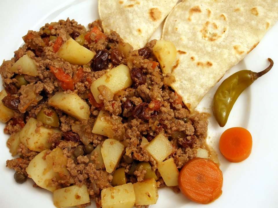 Carne molida con papas: rico plato de la gastronomia venezolana