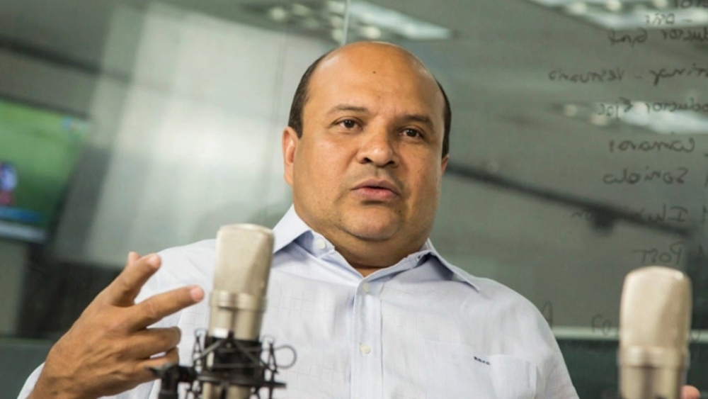 Roland Carreño