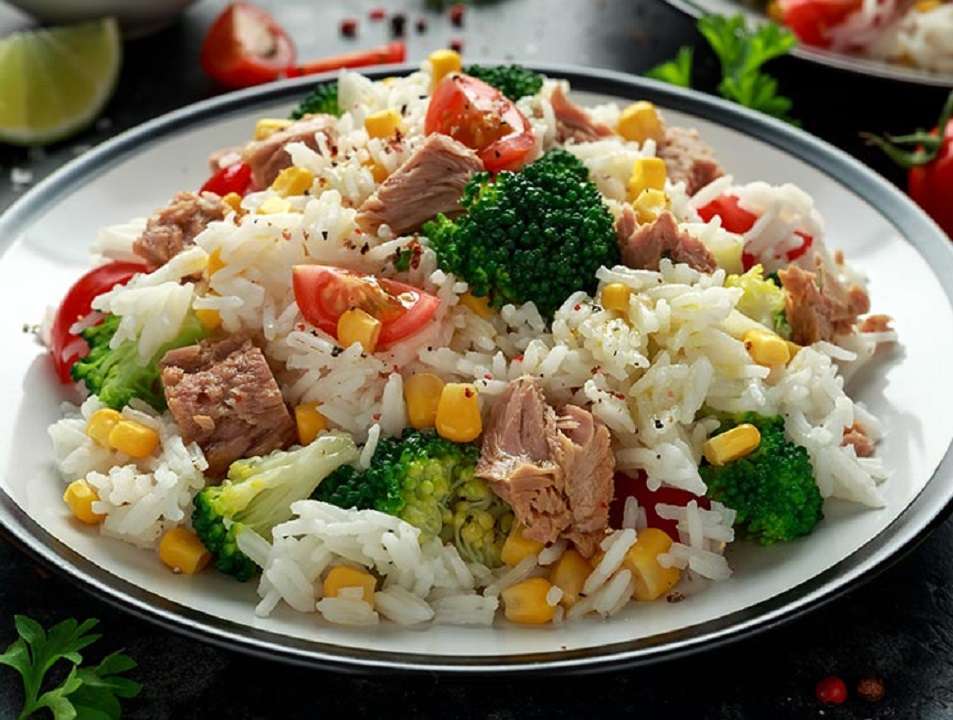 Arroz con verduras y atún: disfruta de esta rica receta nutritiva y diferente
