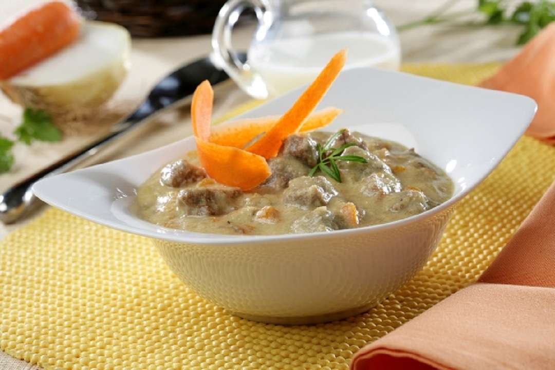 Estofado de carne con leche de coco: suculento plato para toda la familia