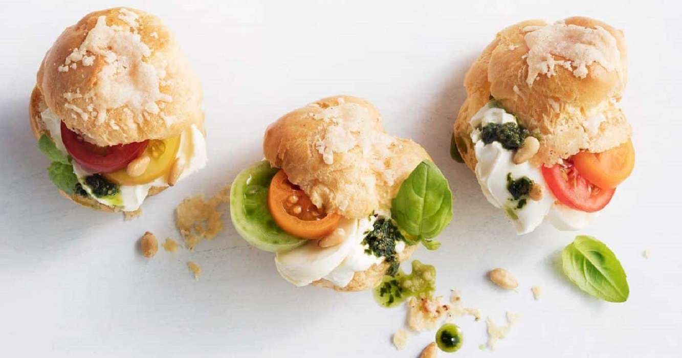 Profiteroles de capressa: un sabroso pasapalo para sorprender a tu familia