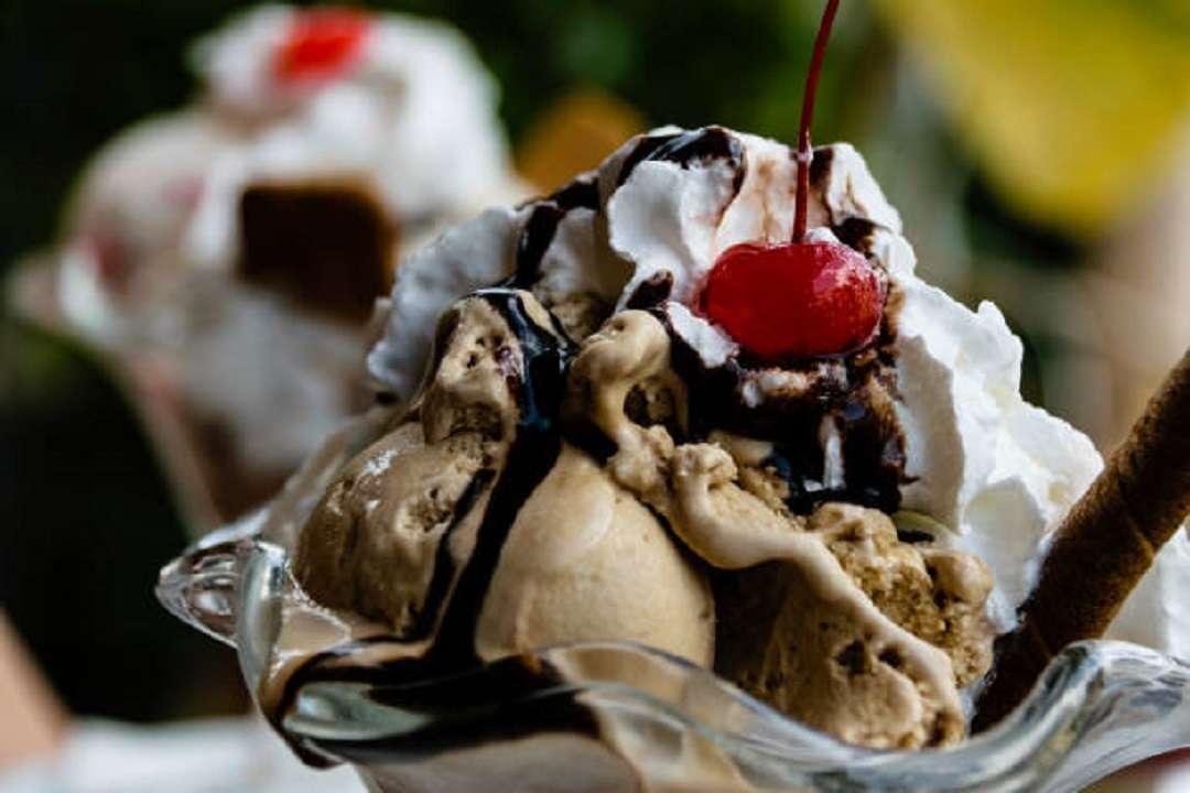 Helado sundae: delicioso postre para sorprender a tu familia