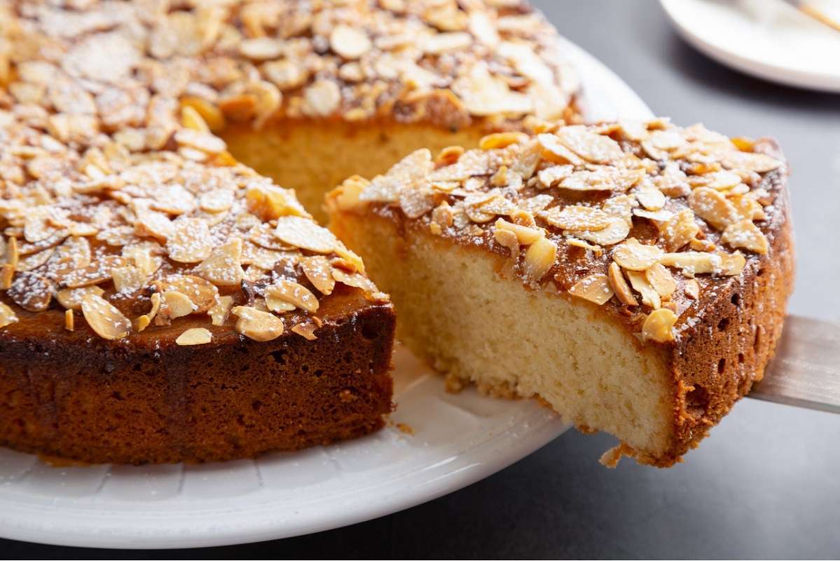 Torta de canela con almendras: rico postre para endulzar tu día
