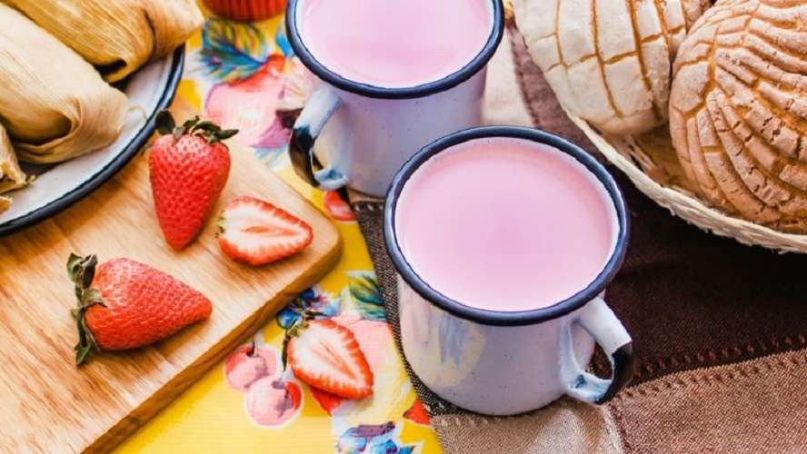 Atole de fresa natural