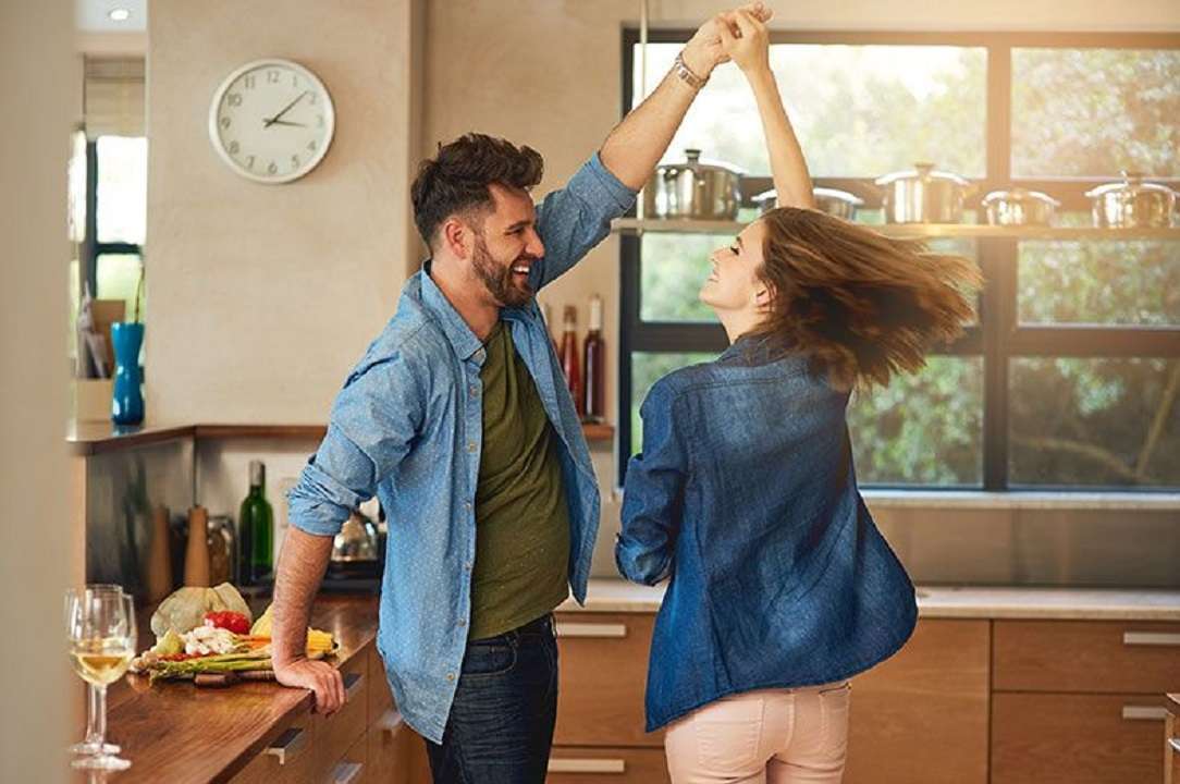 La felicidad: consejos para conseguirla en tu hogar, según la ciencia