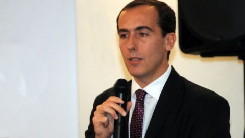 Hugo Alconada