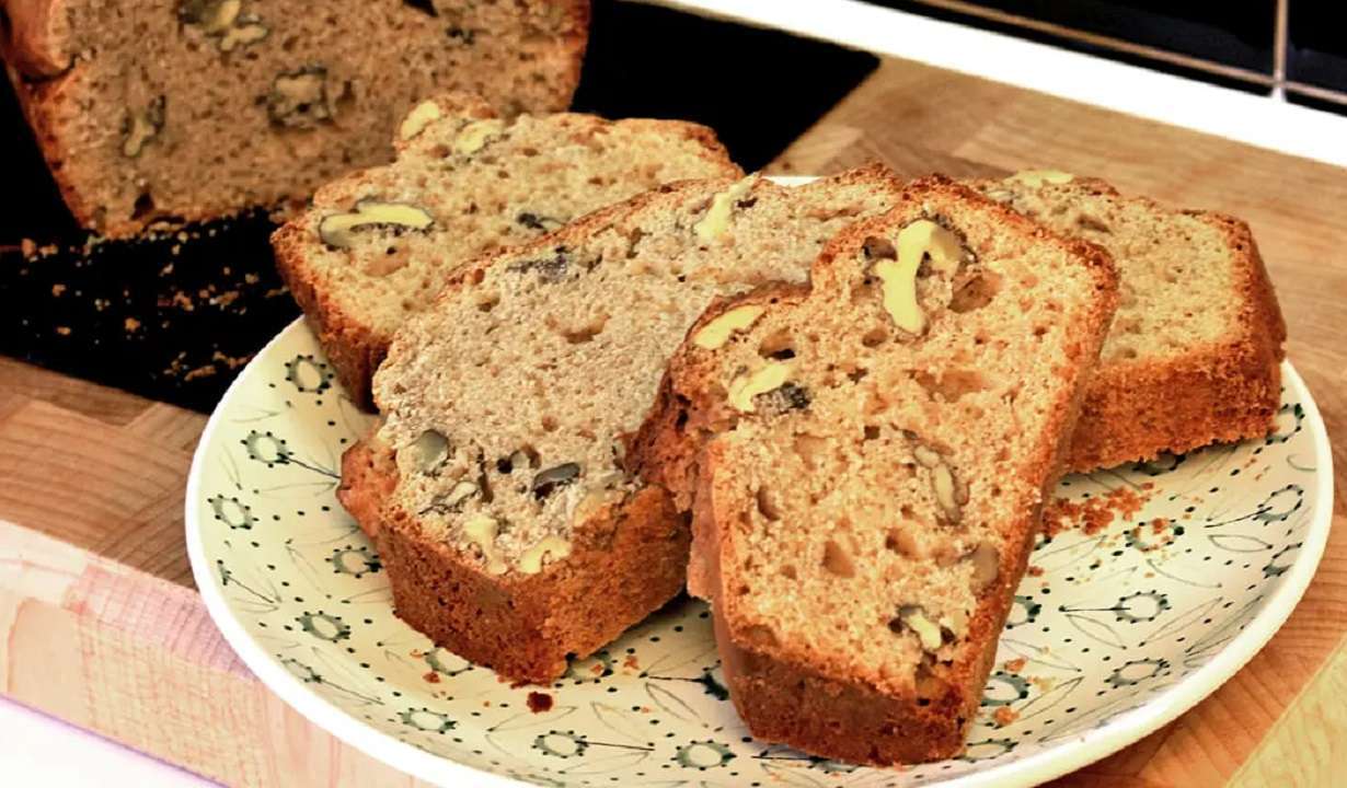Bizcocho de nueces: sabroso y fácil de hacer en casa con la técnica 1-2-3