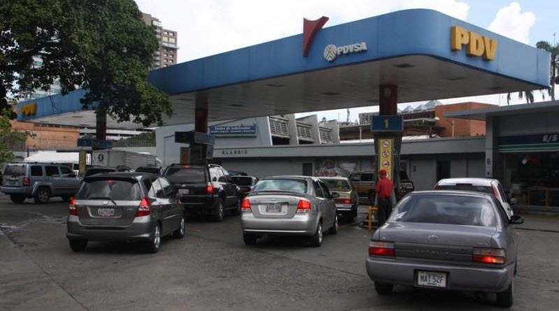 "La gasolina subsidiada siempre fue un plan de manipulación y engaño"