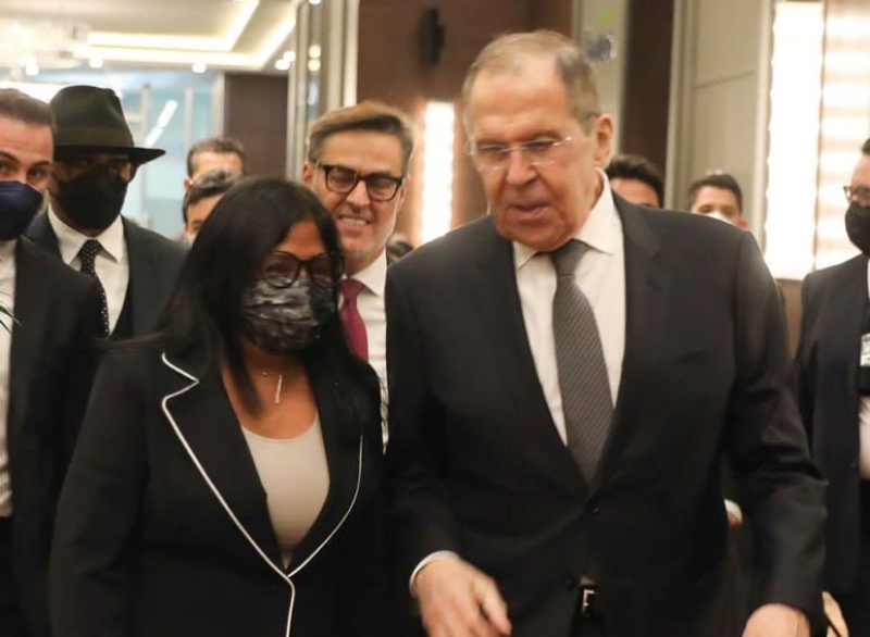 Delcy Rodríguez se reunión con Lavrov, canciller de Rusia
