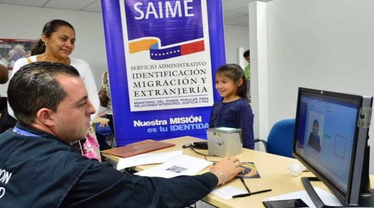 Saime reactivará cedulación de niños y niñas en escuelas del país