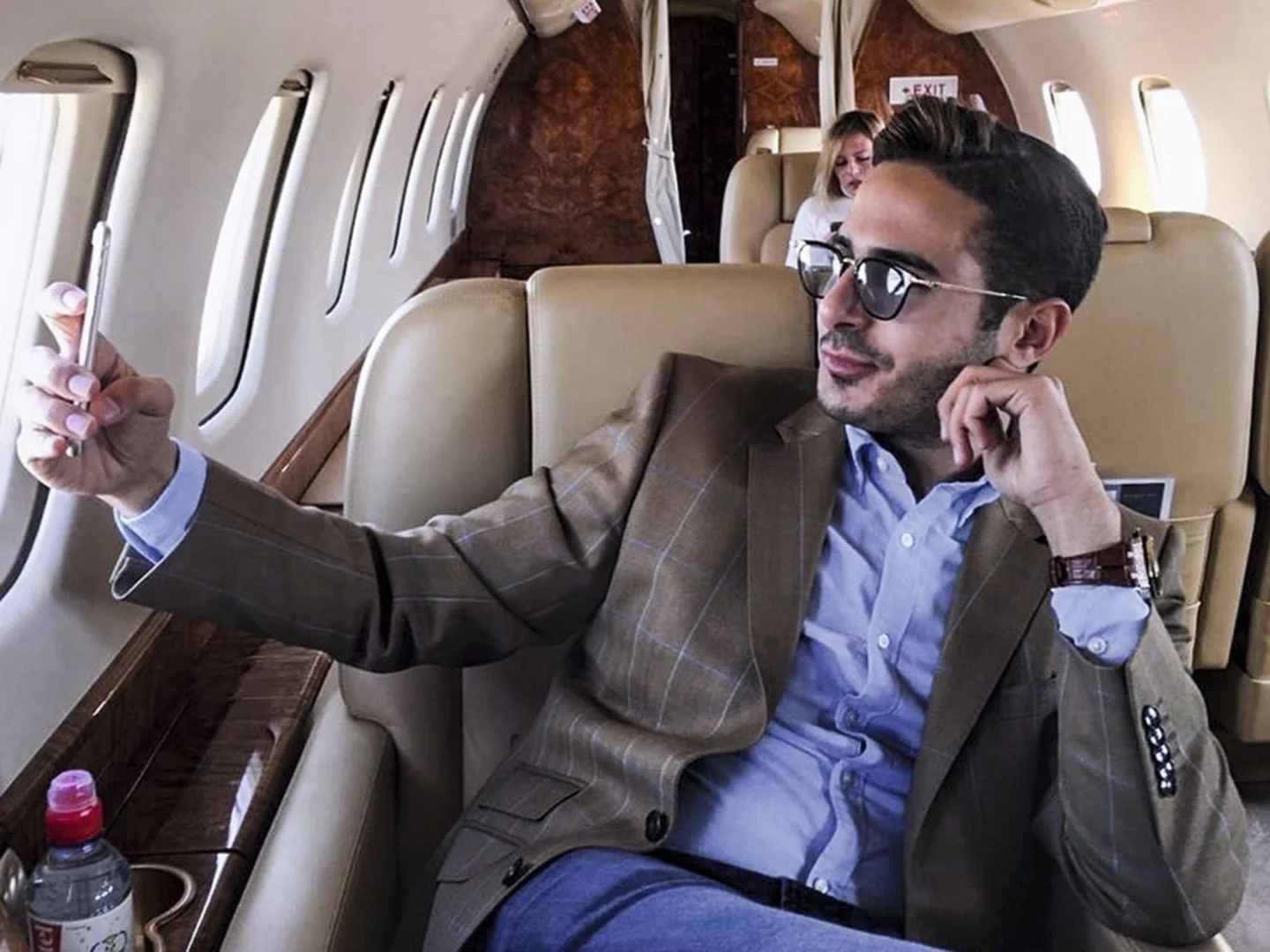 El estafador de Tinder cambió de estrategia, migró a Instagram