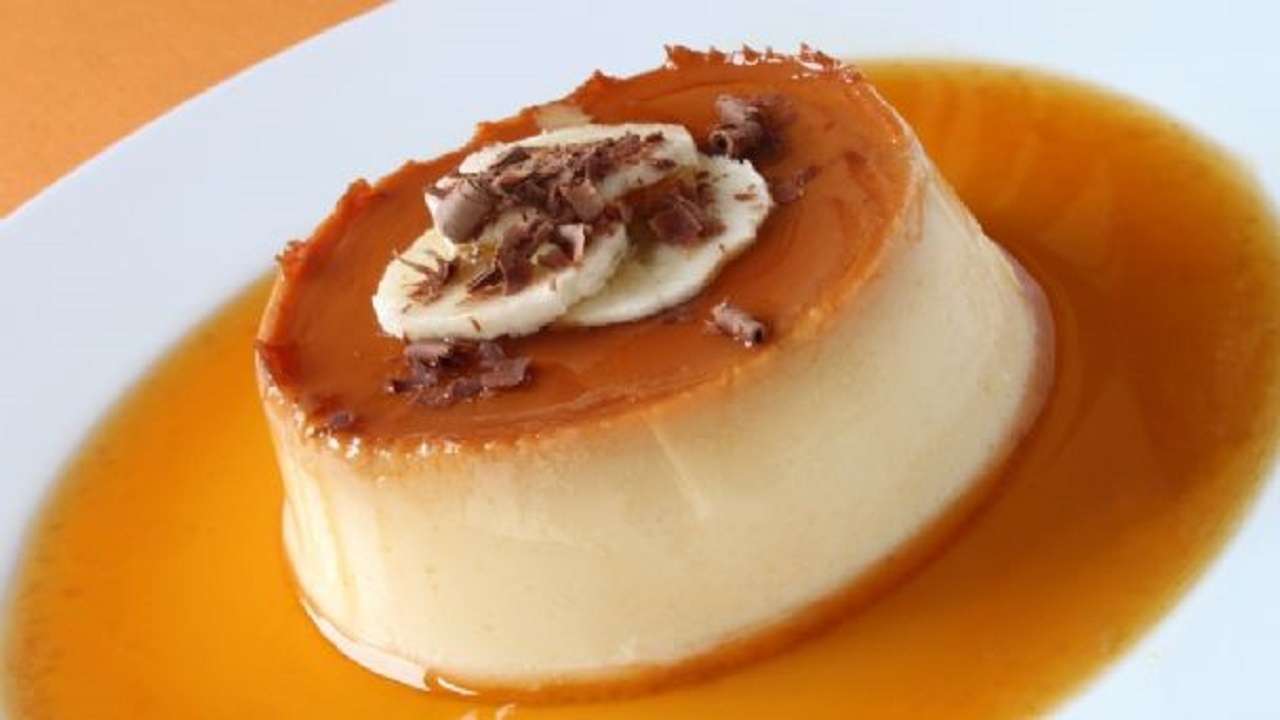 Flan de plátano: sabroso postre para una tarde en familia