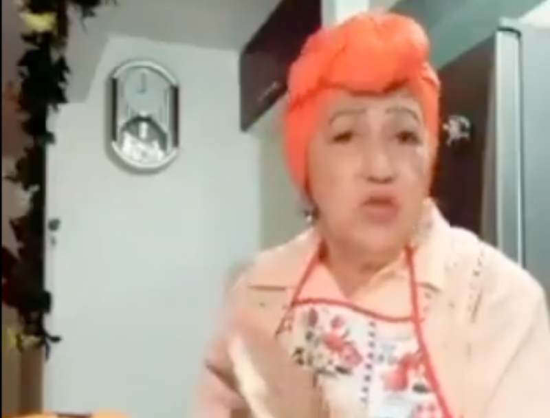 Detenida abuela de 72 años acusada de "incitación al odio" por video viral