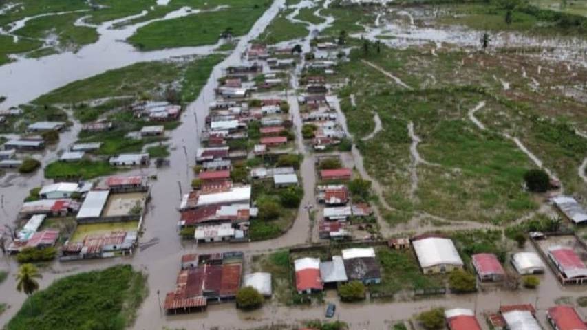 Más de 4 mil familias afectadas por lluvias de las últimas horas en Venezuela