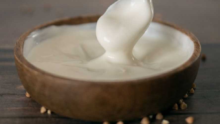 Bizcocho de yogur con manzana
