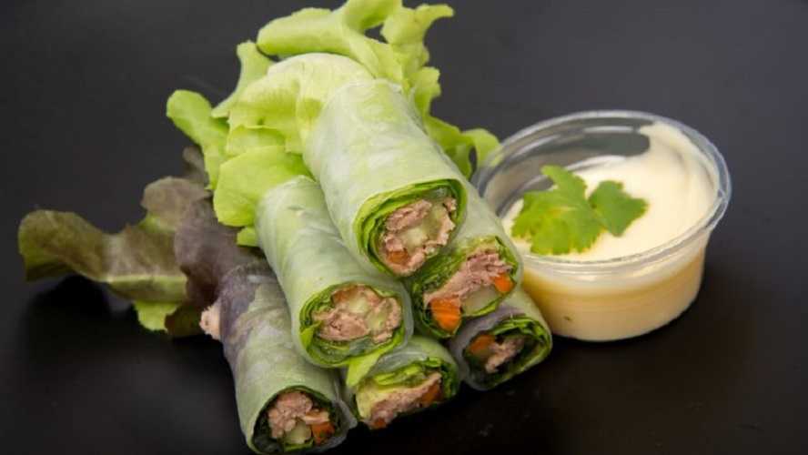 Rollos de lechuga romana