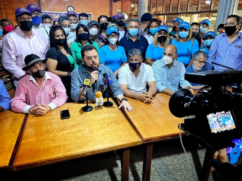 "Basta de odios": Lápiz, Centrados y MAS respaldan cese de la sanciones