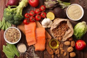 El Alzheimer: dieta que ayuda a prevenirlo y sus beneficios