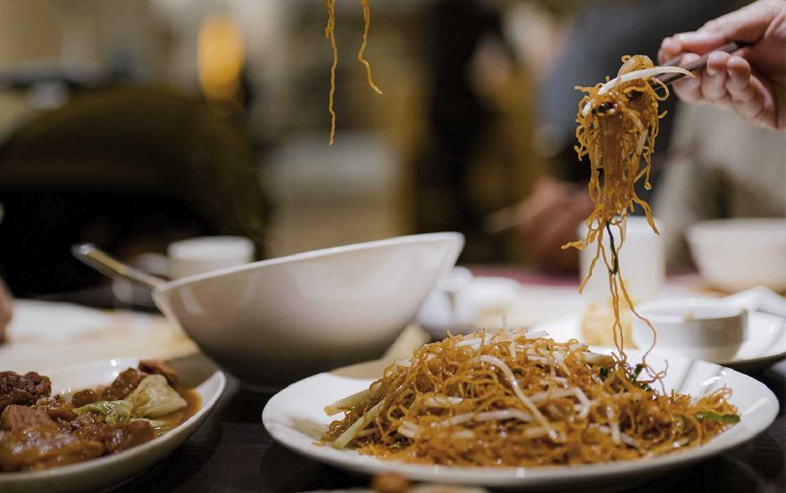 Fideos fritos: deliciosa receta de la gastronomía china