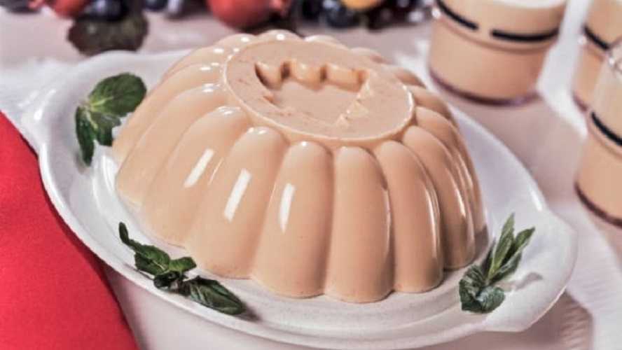 Gelatina de crema irlandesa delicioso postre para toda la familia