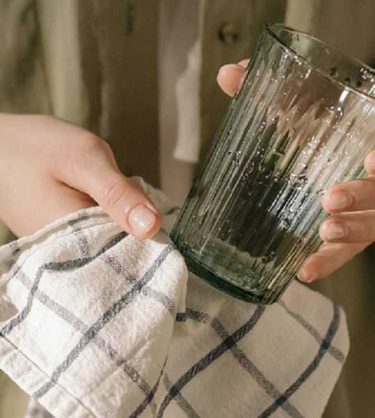 Limpia el escurrido de tus platos