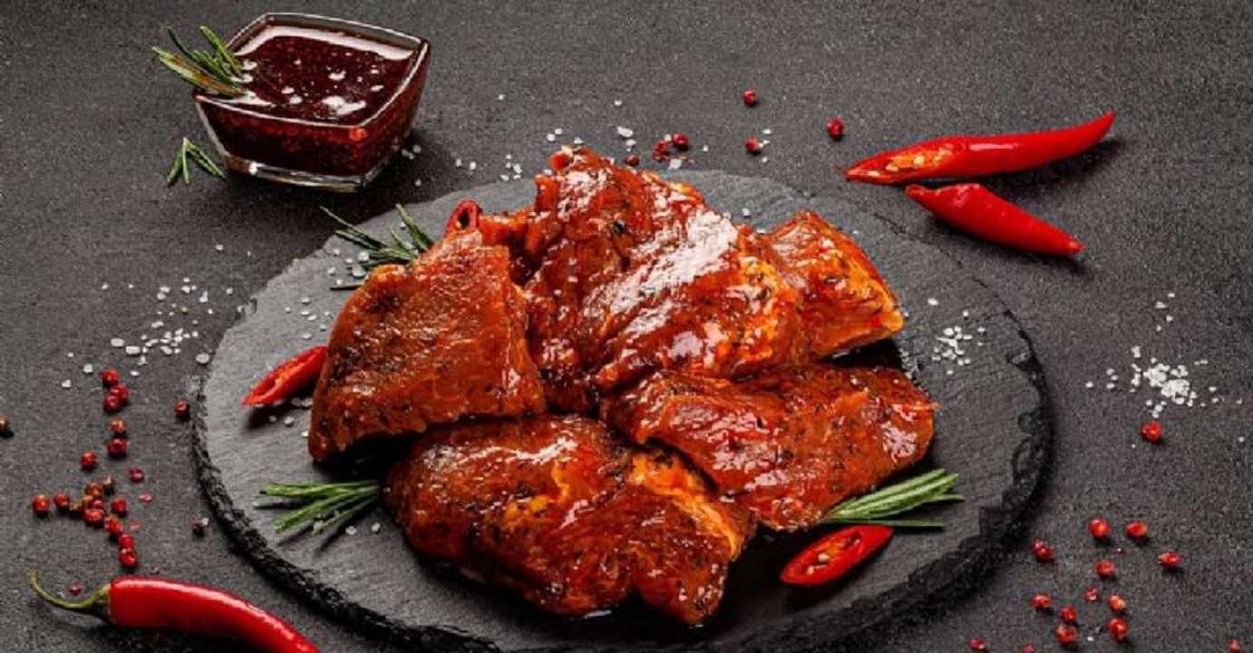 Adobo para marinar tu carne favorita, así la puedes preparar