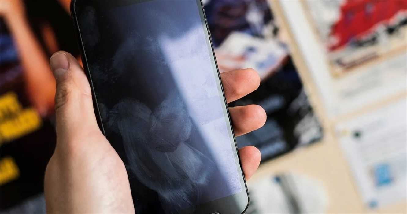 Pantalla del celular: entérate cómo desinfectarla de forma correcta
