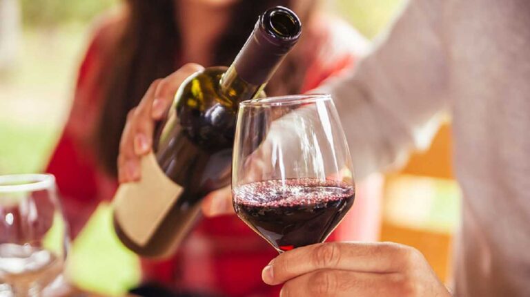 Vino tinto: beneficios que aporta para el cerebro y la memoria